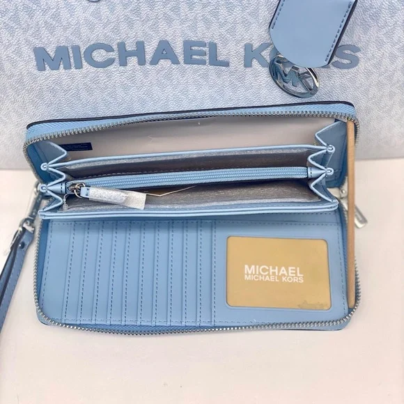 MICHAEL KORS Mirella Medium Ombré Logo Tote Bag and Continental Wallet Set - Picture 8 of 12